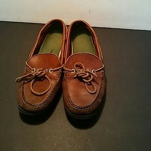 L L BEAN MOCS